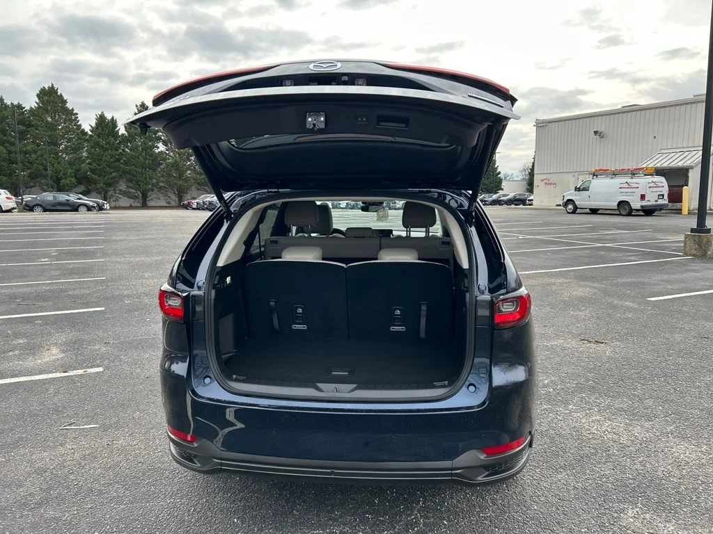 Used 2026 Blue Mazda Preferred image 31
