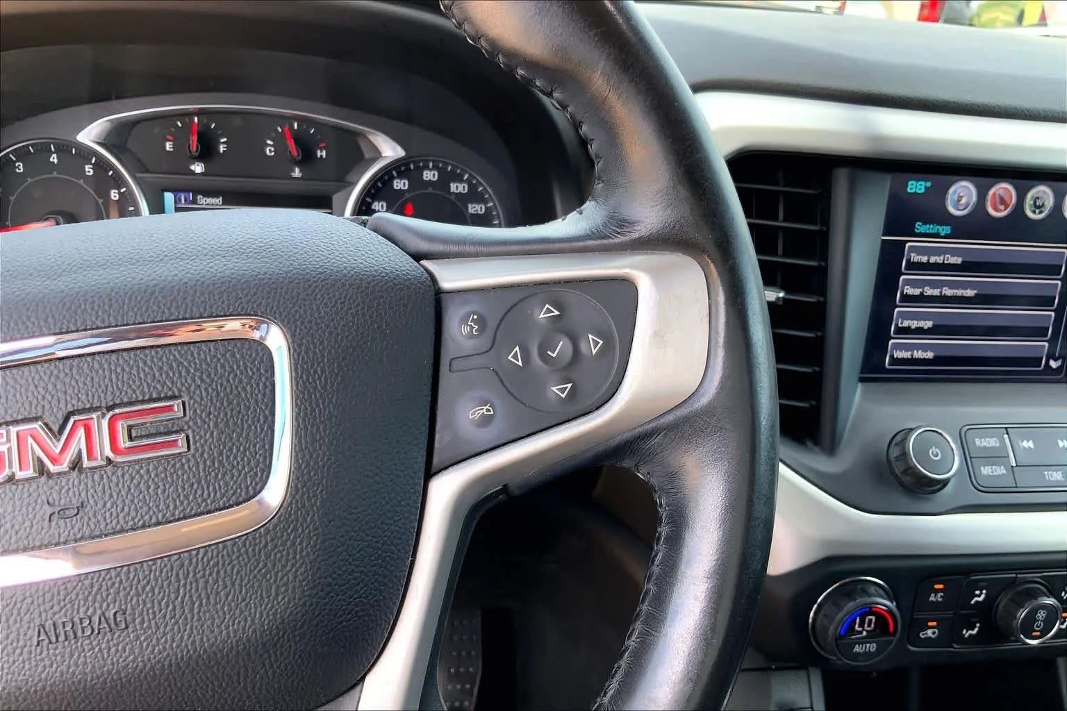 Used 2019 BLUE STEEL METALLIC GMC SLE image 24