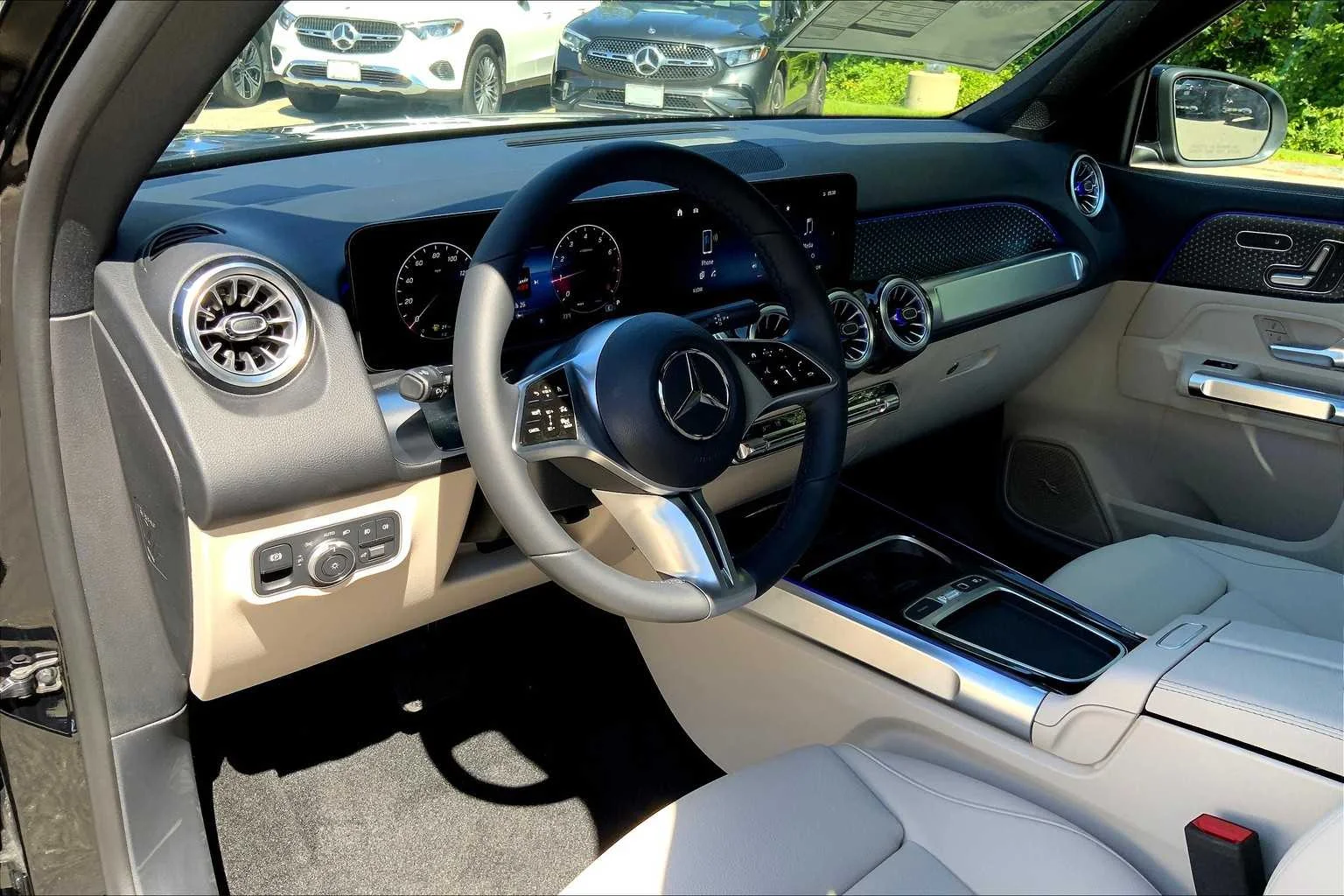 Certified Used 2026 Night Black Mercedes-Benz GLB 250 image 9
