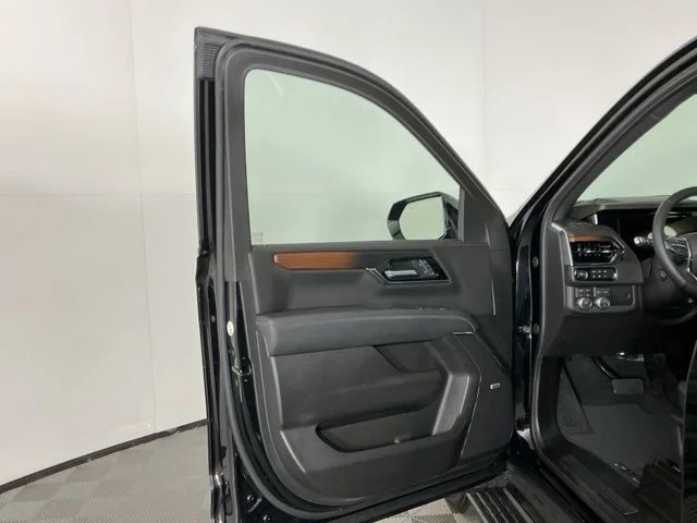 Used 2026 Black GMC Denali image 13