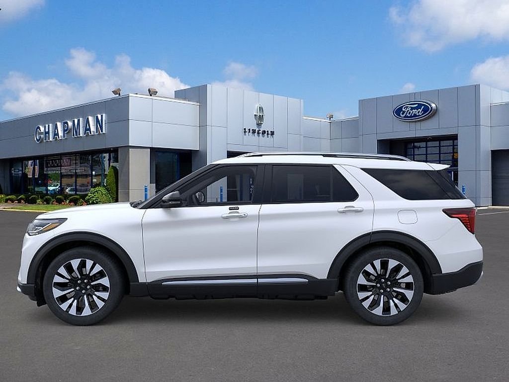New 2026 Star White Metallic Tri-Coat Ford Platinum™ image 3