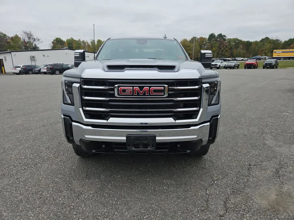 Used 2024 Thunderstorm Gray GMC SLT image 4
