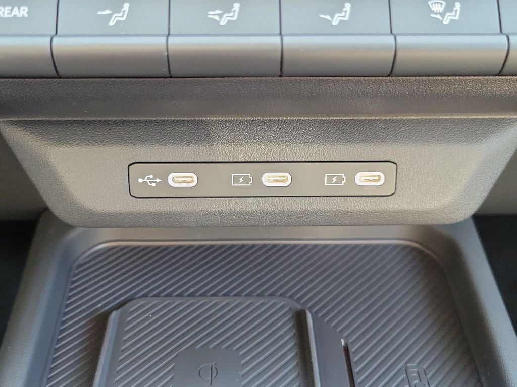 New 2027 Interstellar Gray Kia S image 32