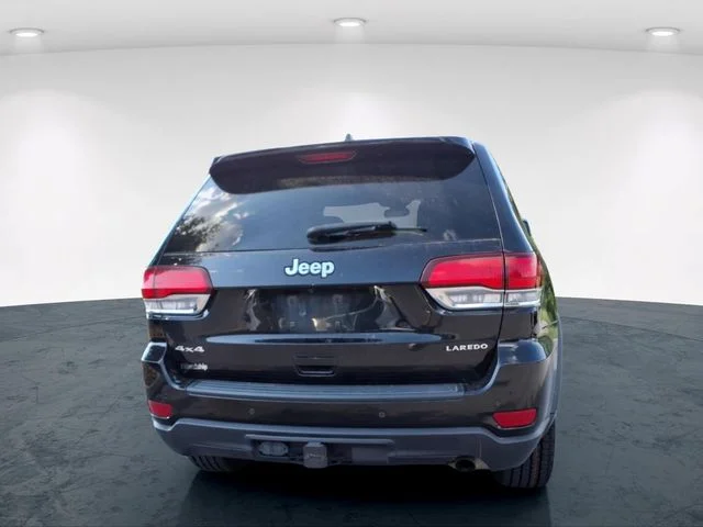Used 2021 Black Jeep Laredo E image 16