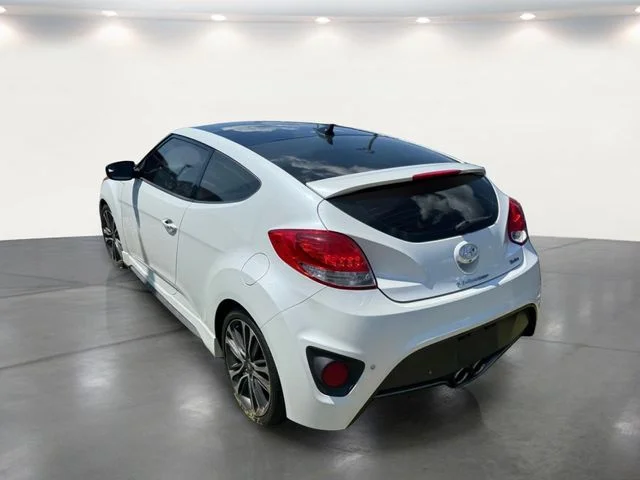 Used 2016 White Hyundai Turbo image 18