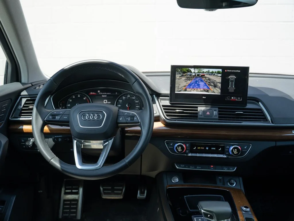 Used 2024 White Audi  image 22
