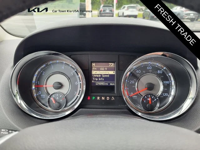 Used 2014 Red Chrysler Touring image 23
