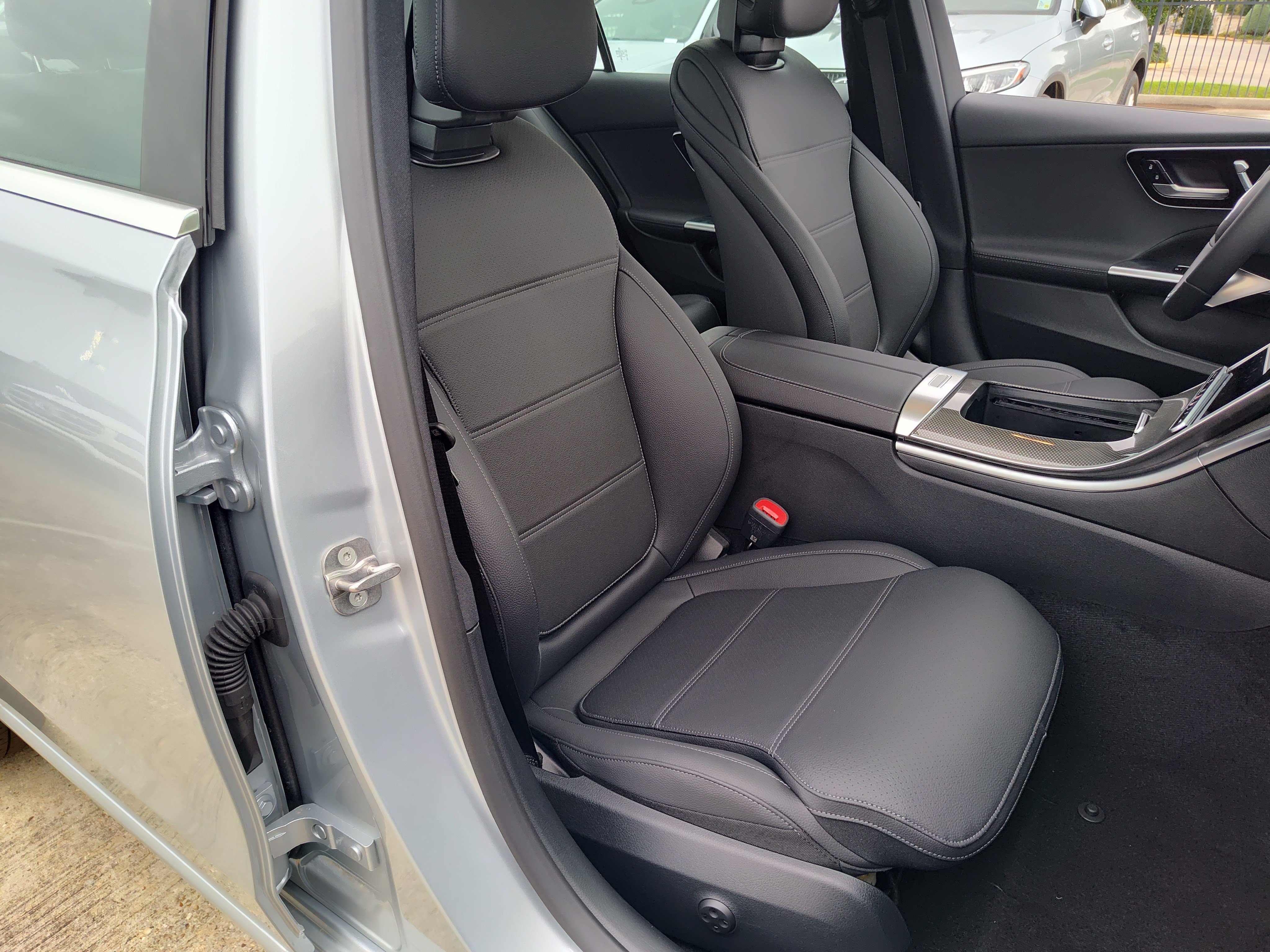 New 2026 Cirrus Silver Metallic Mercedes-Benz C 300 image 27