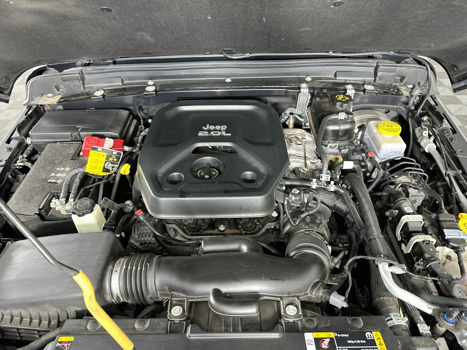 Used 2022 Black Clearcoat Jeep Unlimited Sahara image 31