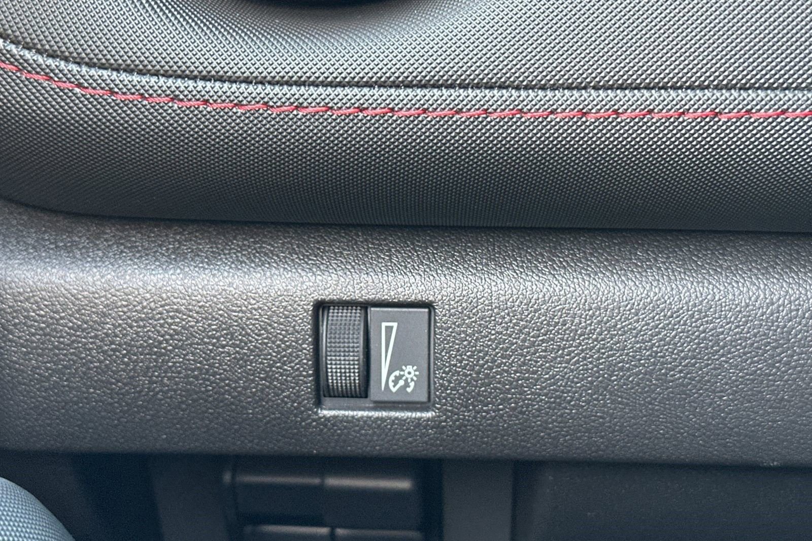 2025 Chevrolet Colorado Z71 - Photo 28