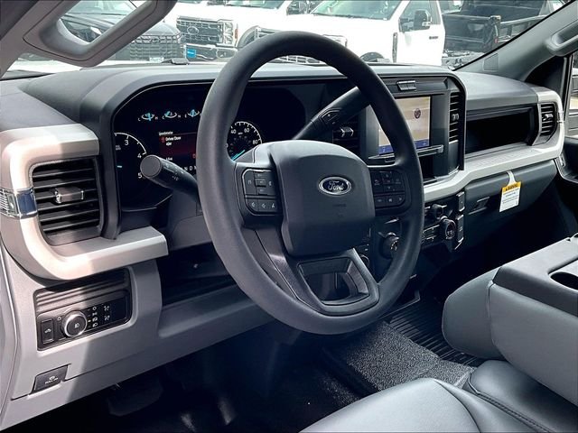 2026 Ford F-350SD — photo 22