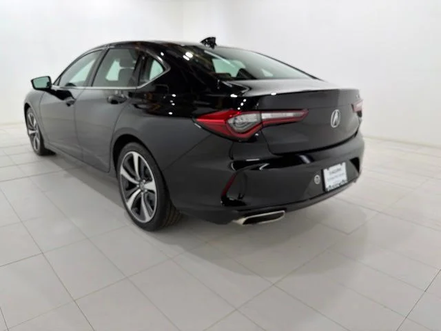 Certified Used 2025 Majestic Black Pearl Acura TECH image 3