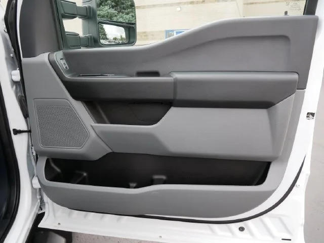 Used 2023 White Ford XL image 12