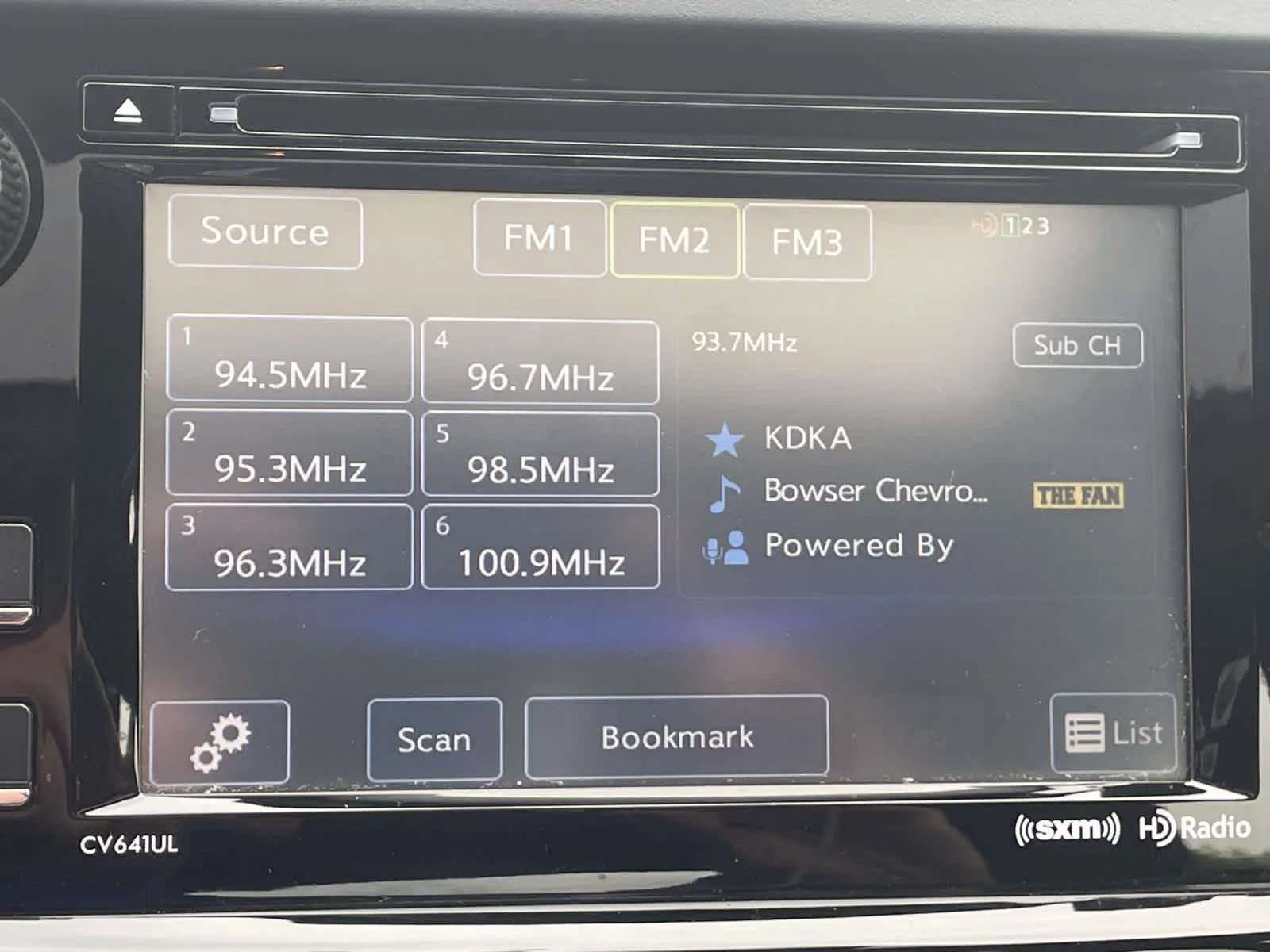 Used 2016 Dark Gray Metallic Subaru Limited image 22