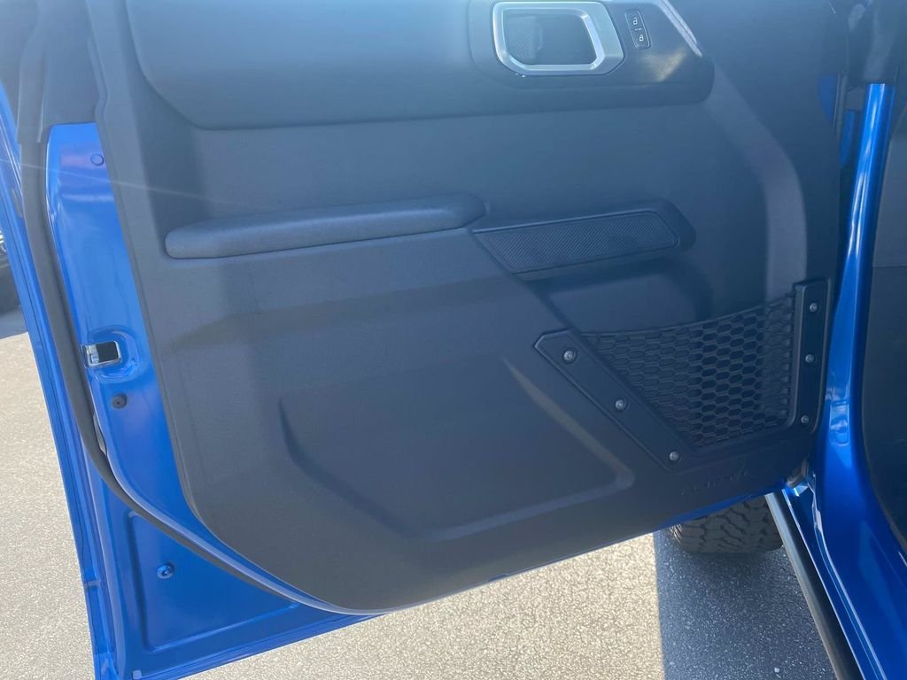 New 2026 Velocity Blue Metallic Ford Badlands® image 11