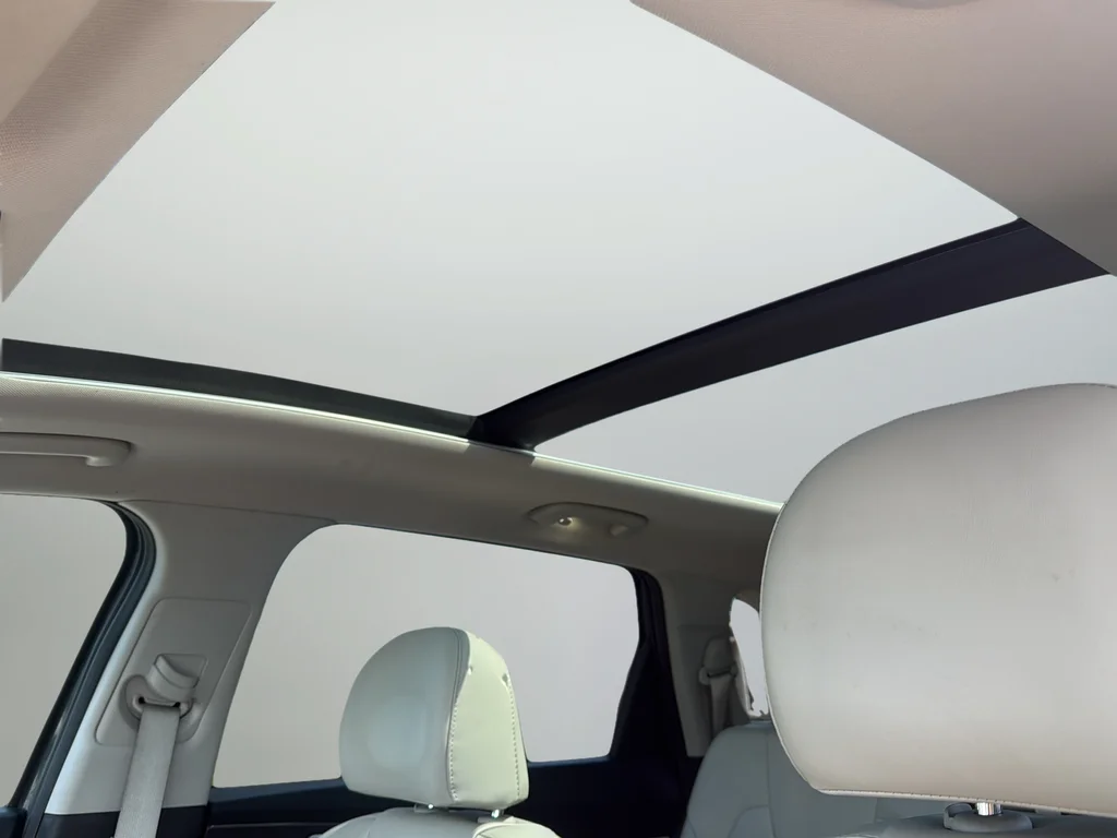 Certified Used 2021 Gray Kia S image 19