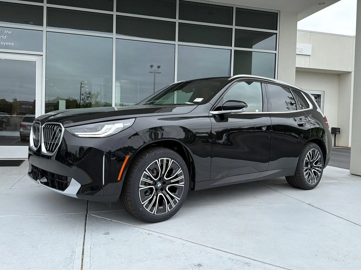 2026 BMW X3 30 XDRIVE's photo