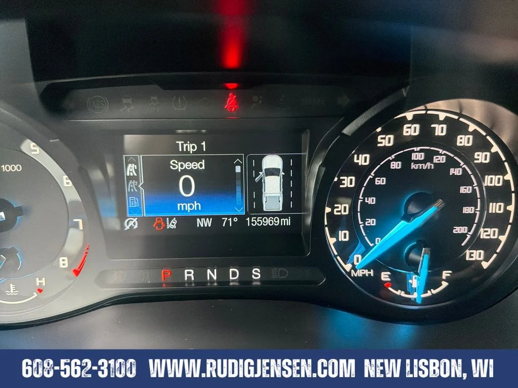 Used 2021 Silver Ford XLT image 16