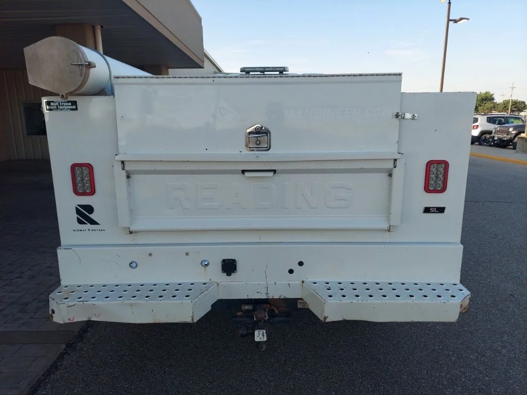 Used 2023 White GMC Pro image 6