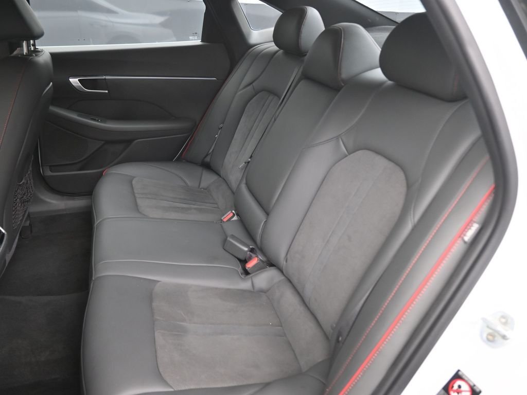 Used 2021 Gray Hyundai SEL Plus image 10