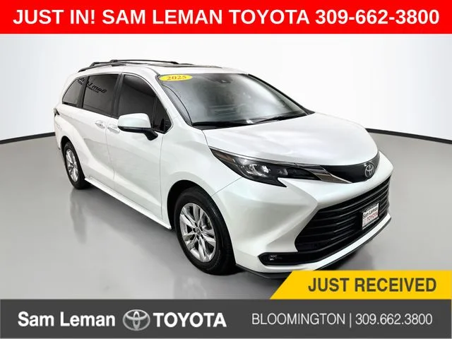 2025 Toyota Sienna XLE