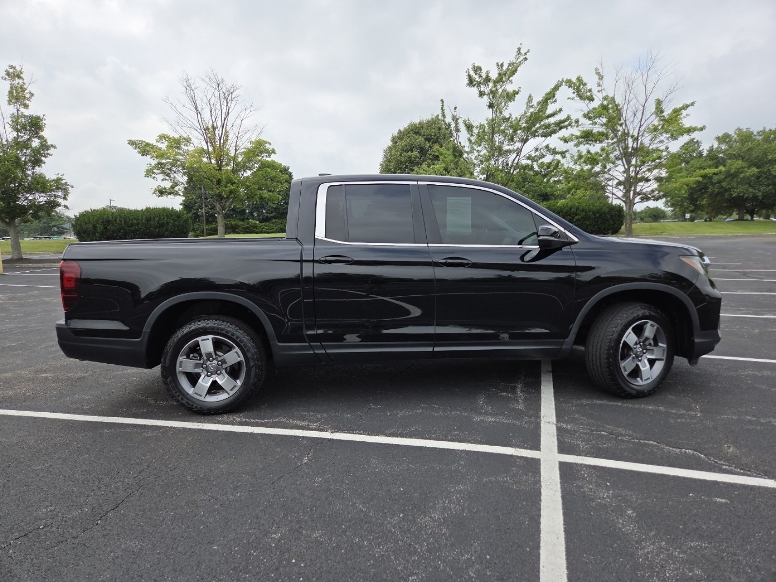 Certified Used 2024 Crystal Black Pearl Honda RTL image 24