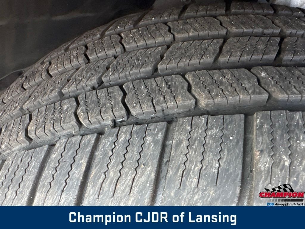 Used 2021 Billet Clearcoat Dodge SXT Plus image 41