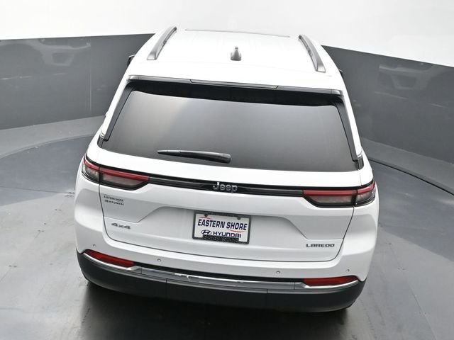 Used 2024 White Jeep Laredo X image 43
