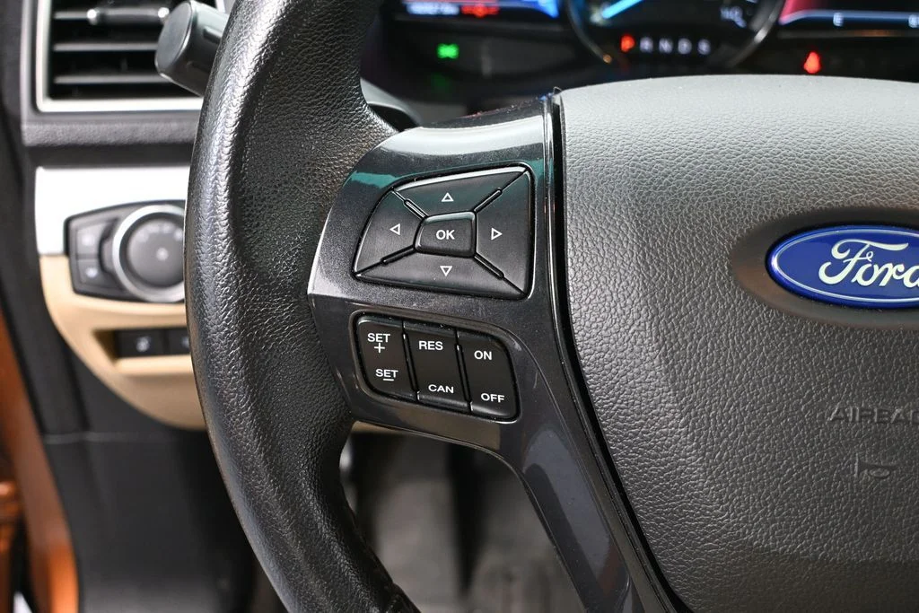 Used 2017 Red Ford XLT image 30