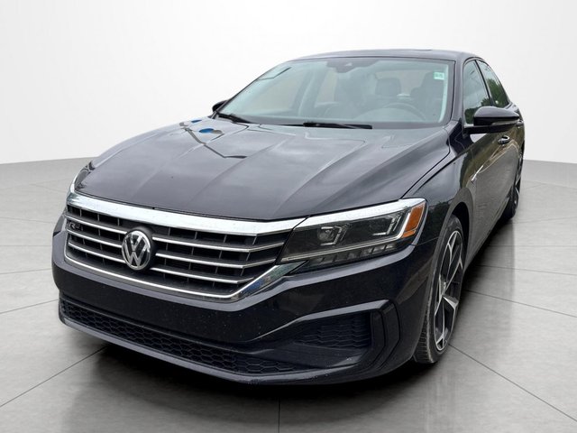 2020 Volkswagen Passat 2.0T R-Line