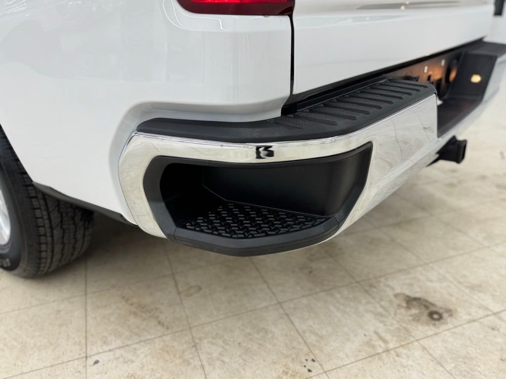 2024 Chevrolet Silverado 1500 Work Truck - Photo 11