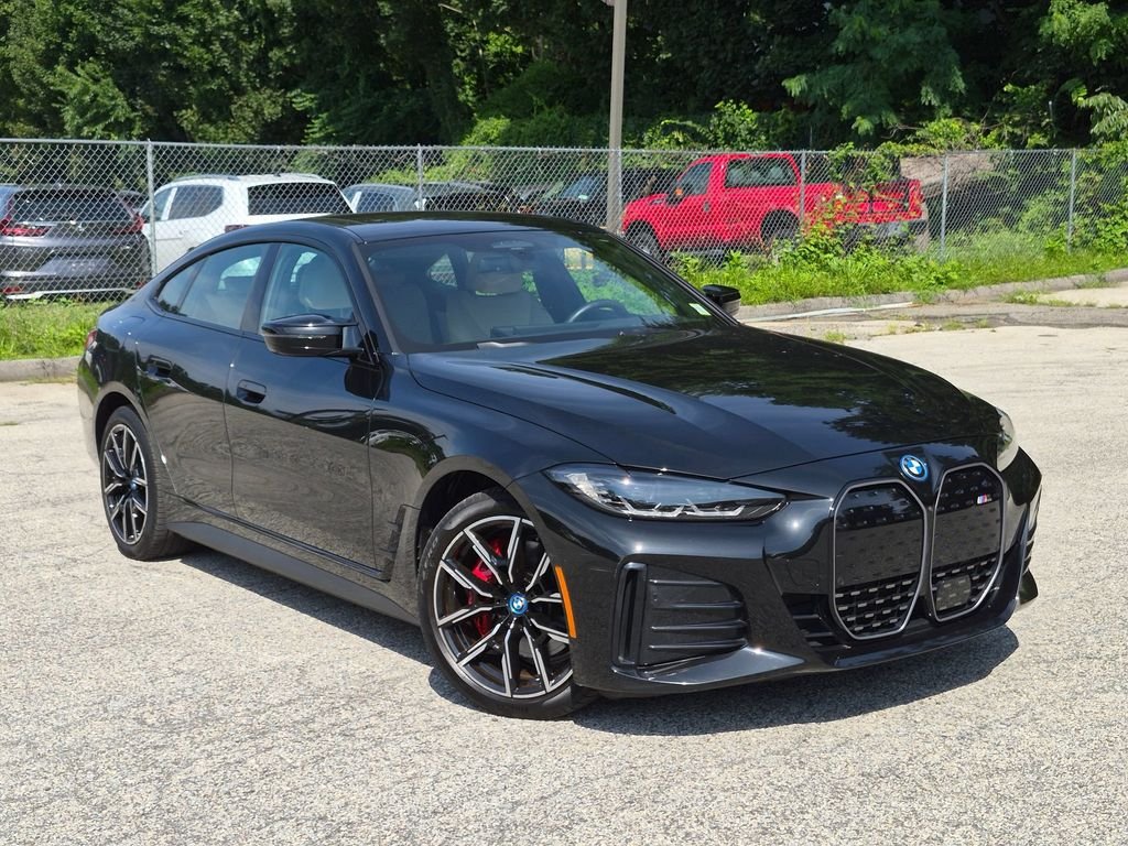 Used 2024 Black BMW M50 image 1