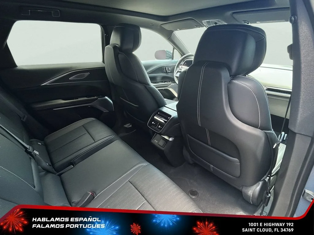 Used 2025 Celestial Metallic Cadillac Luxury 3 image 25