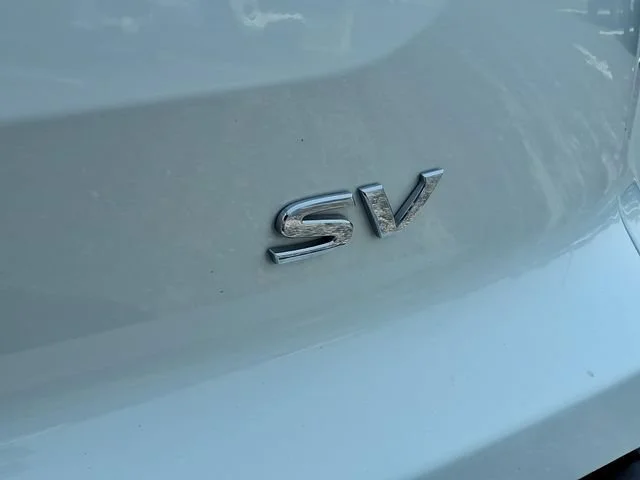 Used 2024  Nissan SV image 23