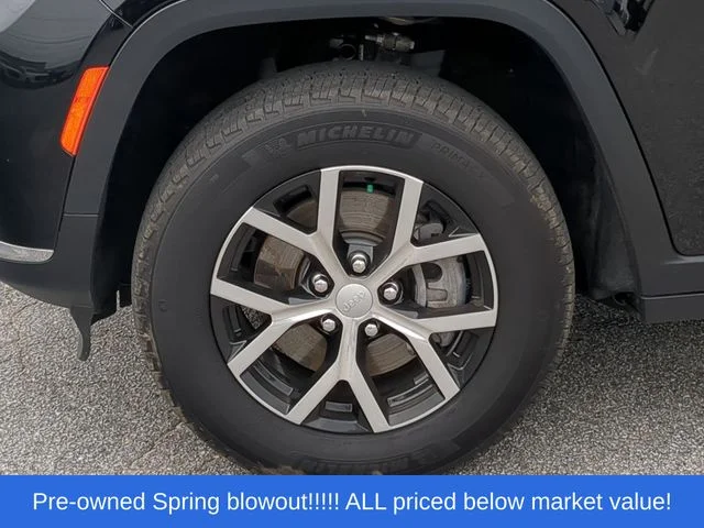 Used 2024 Black Jeep Limited image 18