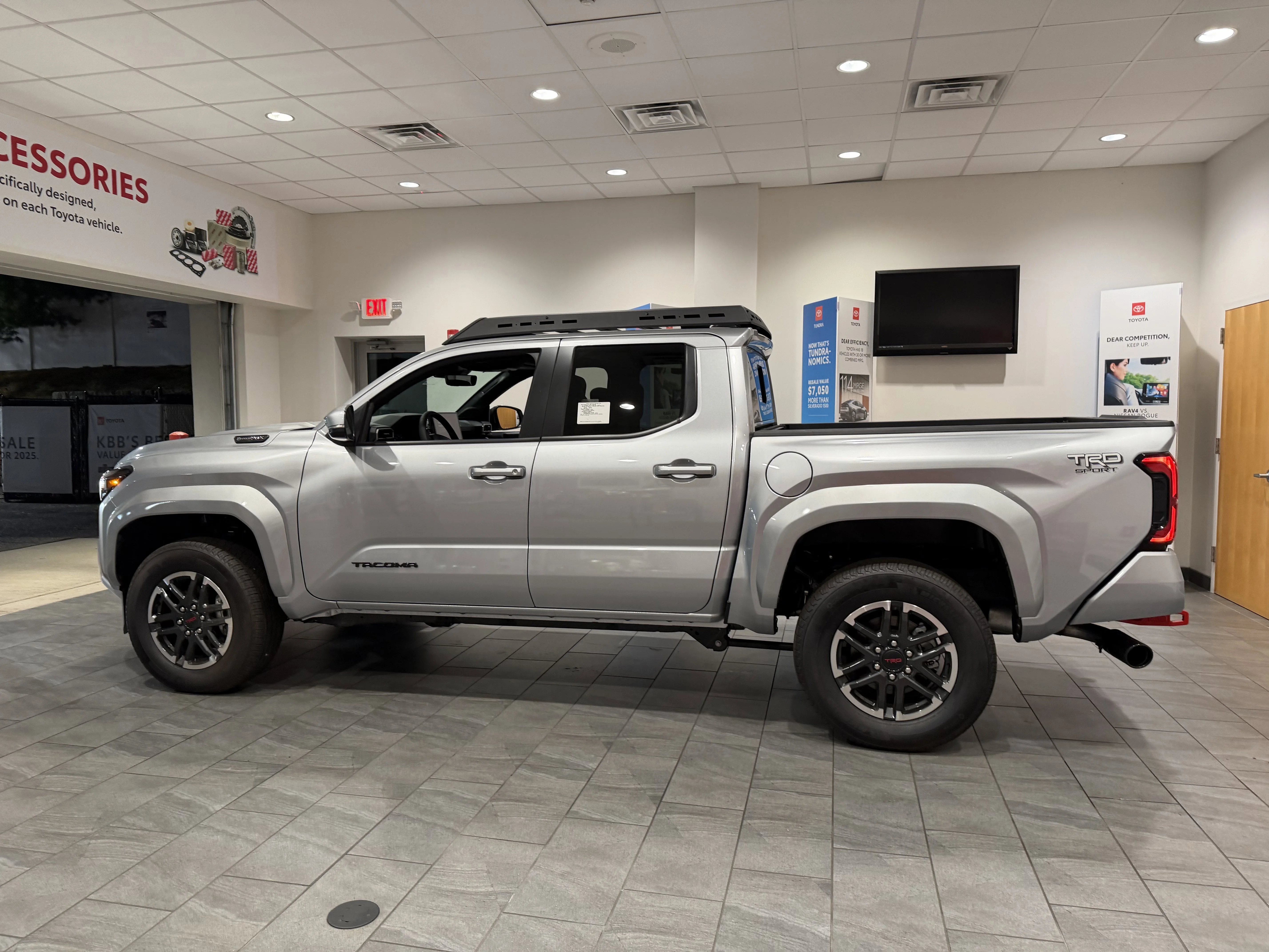2025 Toyota Tacoma TRD Sport - Photo 55