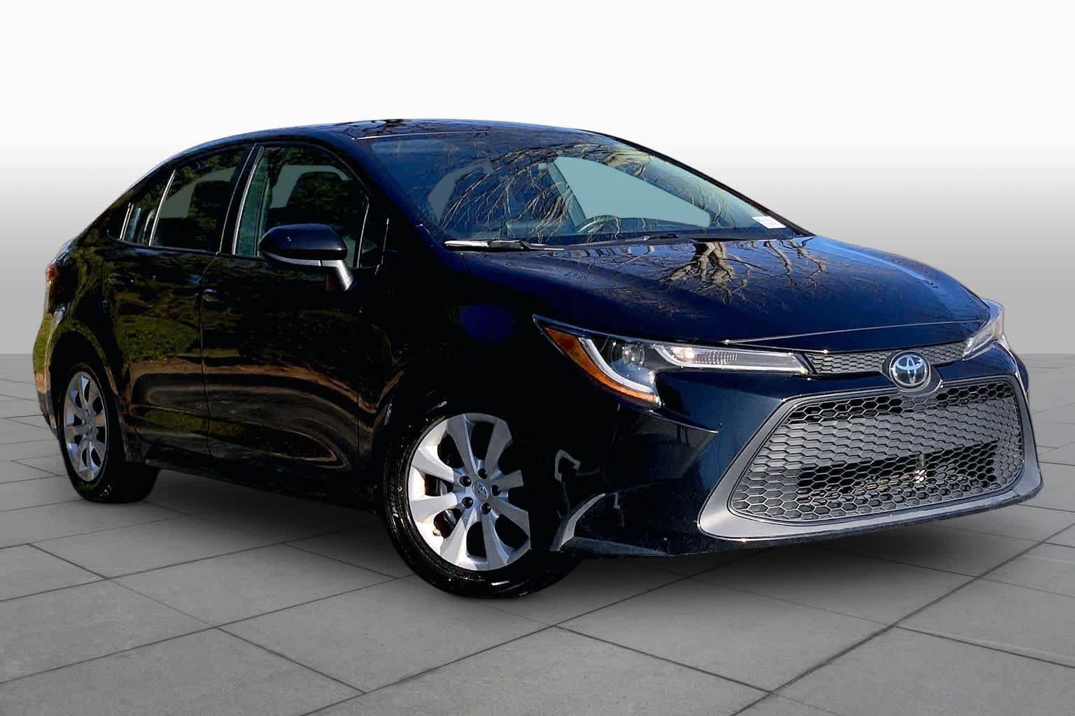 Used 2022 Black Sand Pearl Toyota LE image 3