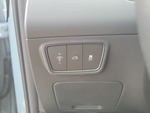 Used 2024 Blue Hyundai Limited image 26