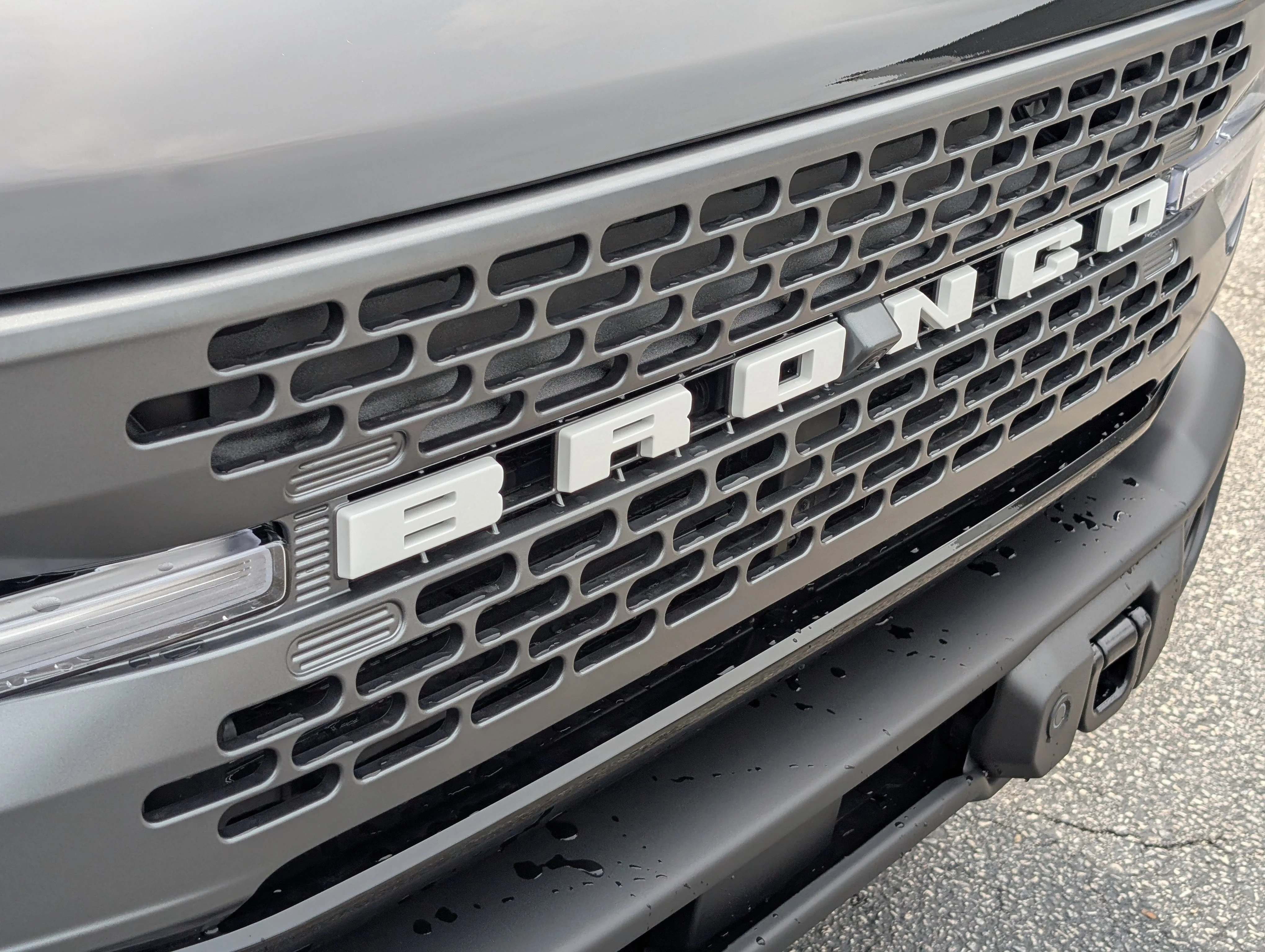 New 2026 SHADOW BLACK FORD Badlands image 6