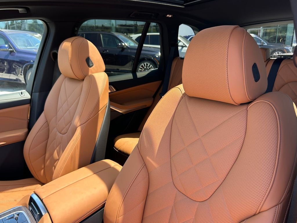 2026 BMW X5 50e - Photo 14