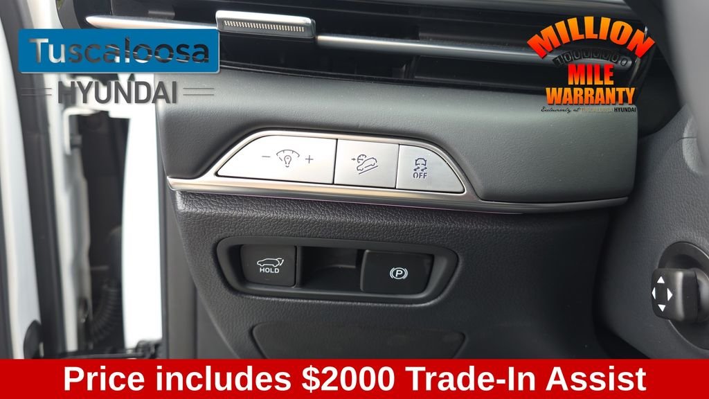 Used 2025 White Genesis 2.5T image 14