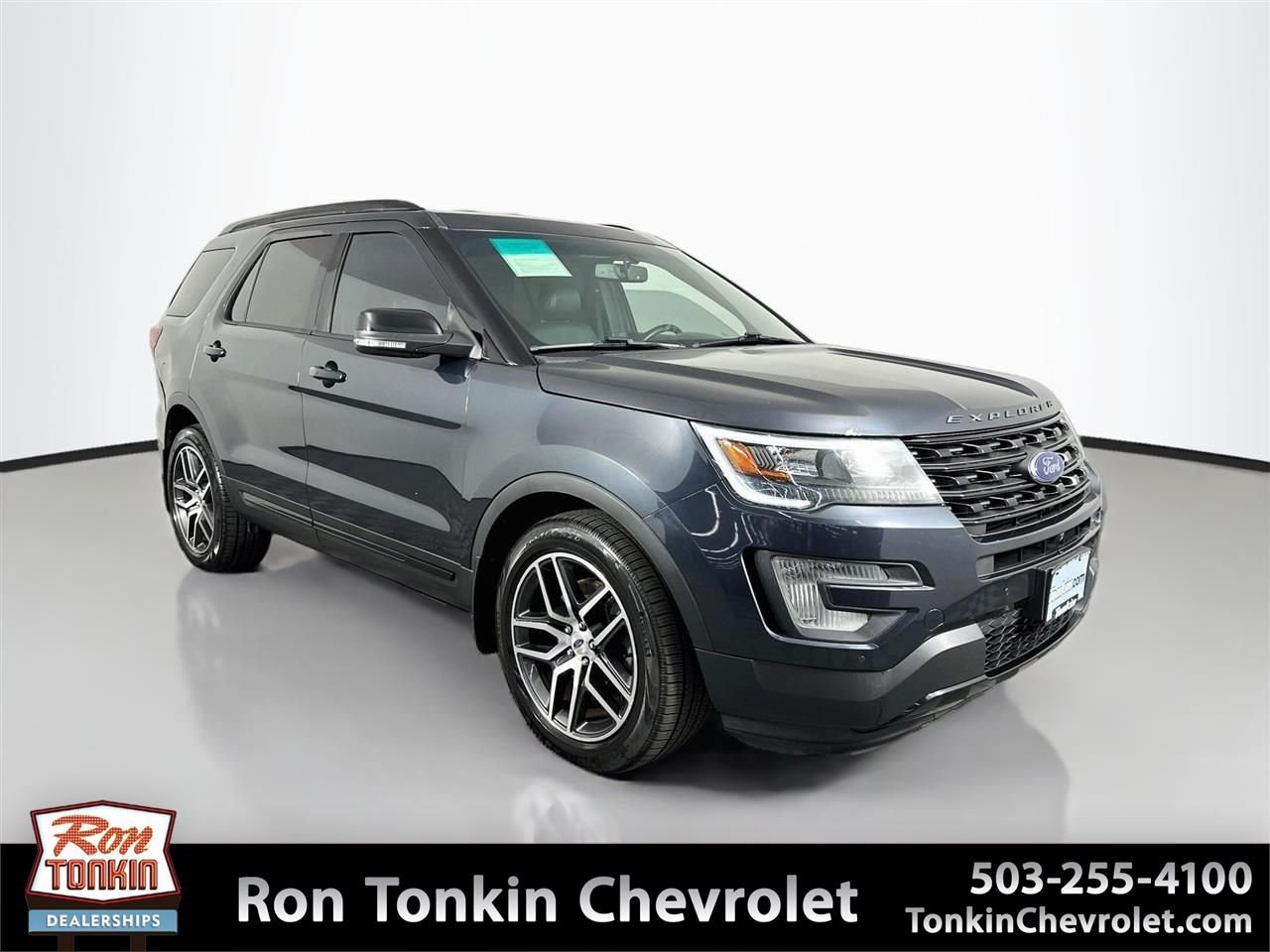 Used 2017 Quartz Metallic Ford Sport image 1