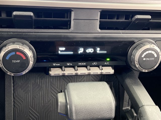 2025 Toyota 4Runner SR5 - Photo 25
