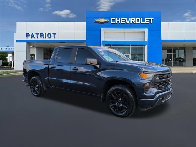 Used 2023 NORTHSKY BLUE METALLIC Chevrolet Custom image 4