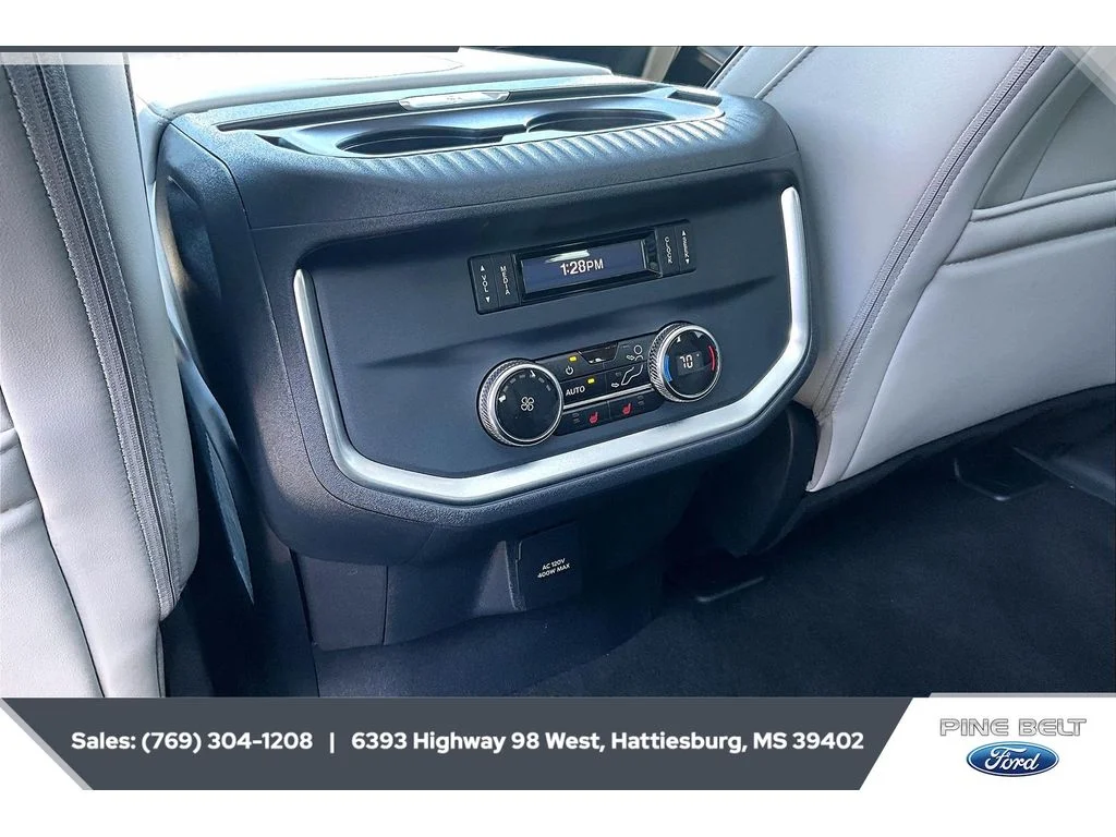New 2026 Star White Metallic Tri-Coat Ford MAX Platinum® image 25