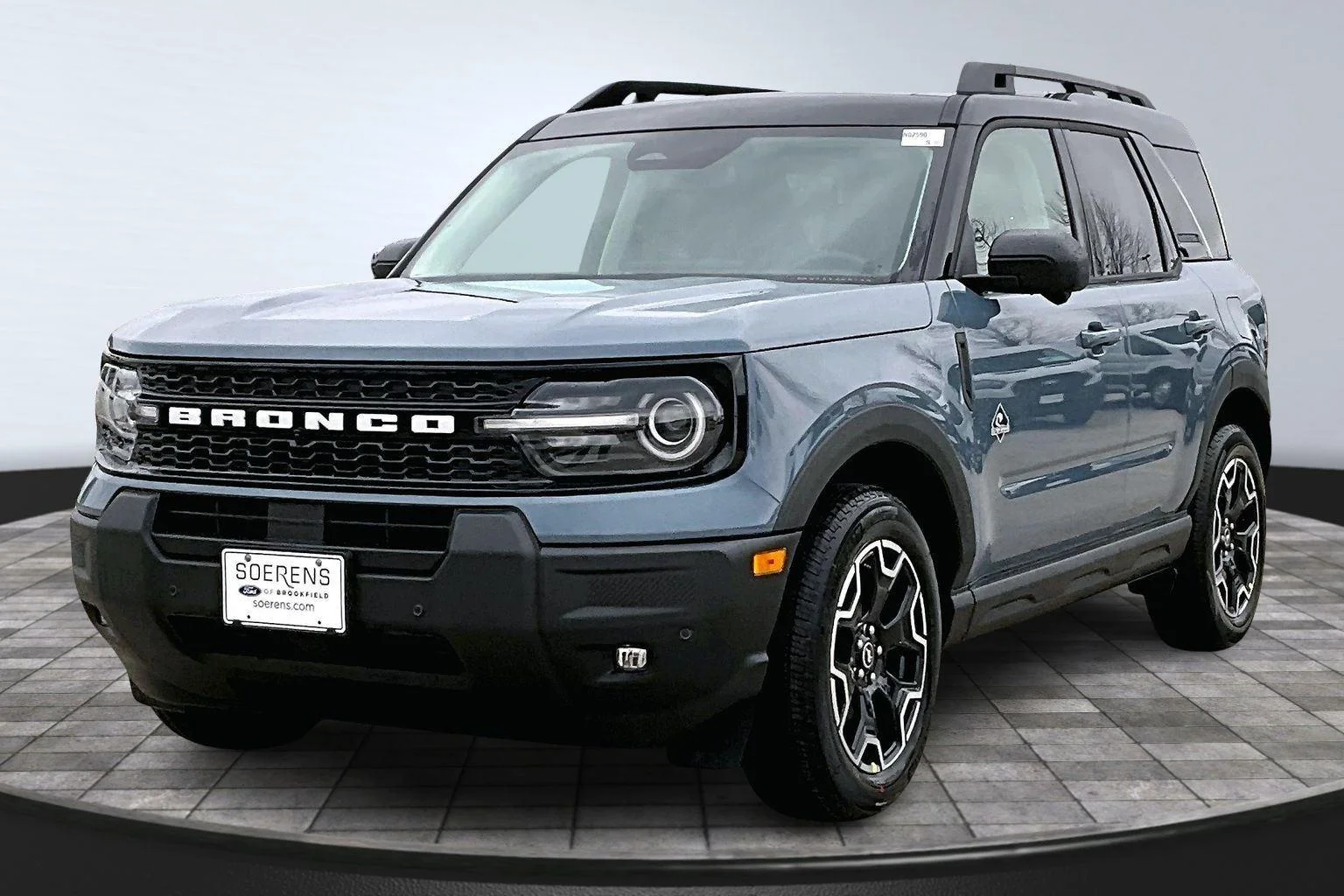 New 2025 Azure Gray Metallic Tri-Coat Ford Outer Banks® image 2