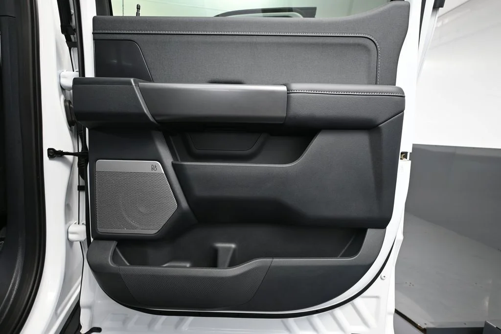 Used 2025 White Ford Lariat image 44