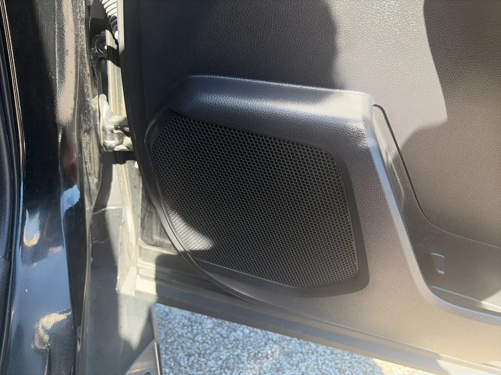 Used 2025 Black Toyota Platinum image 21