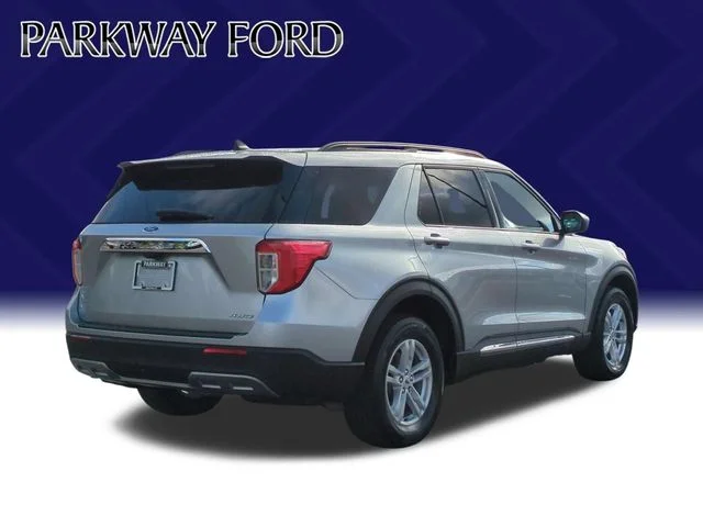 Used 2024 Silver Ford XLT image 5