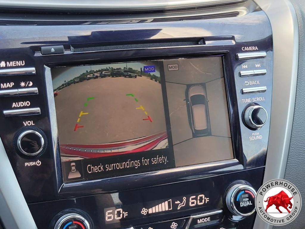 Used 2023 Red Nissan SL image 27
